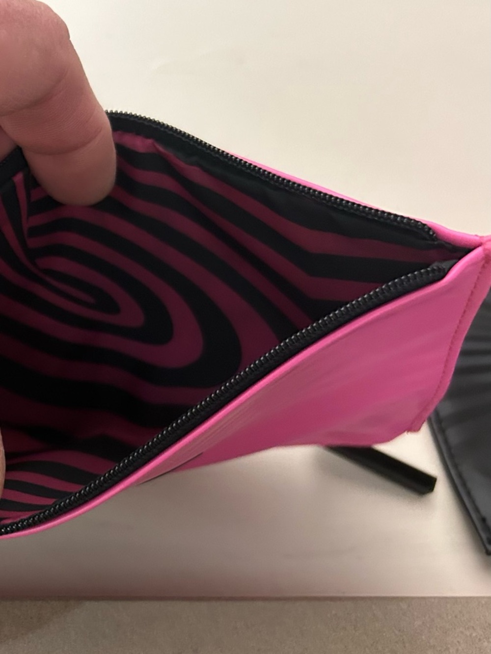 MAC Pink & Black Cosmetic Pouch Duo-double zipper - Picture 7 of 9
